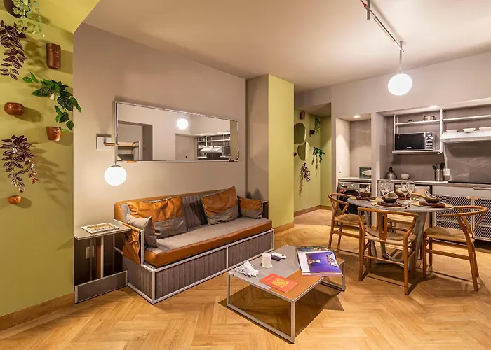 Kukun Londres Juarez Aparthotel